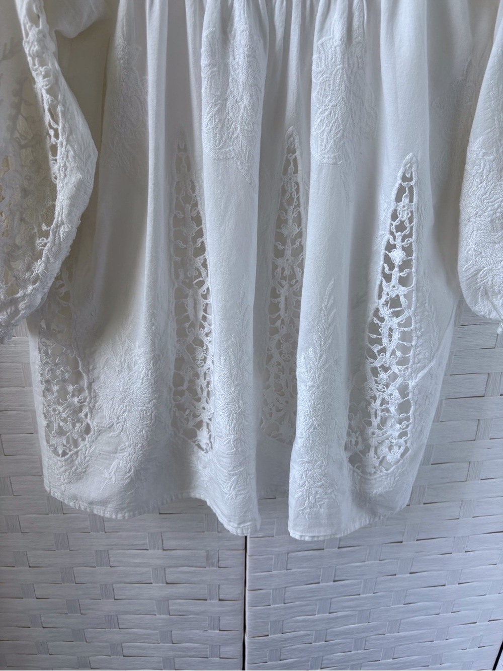 World Market Cotton L/XL White Crochet Babydoll Top 3/4 Sleeve Keyhole Back Soft - Picture 8 of 14